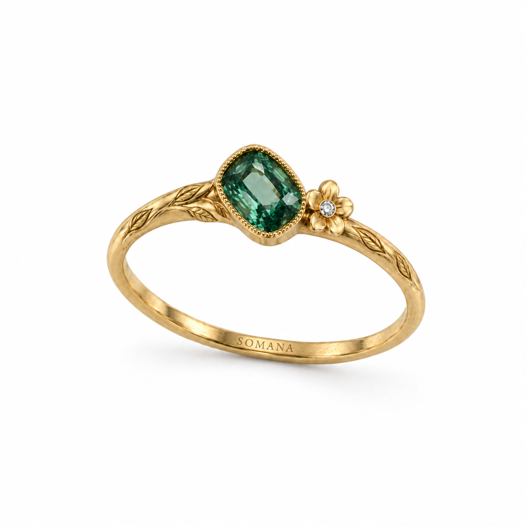 Ring with more natural gold finish